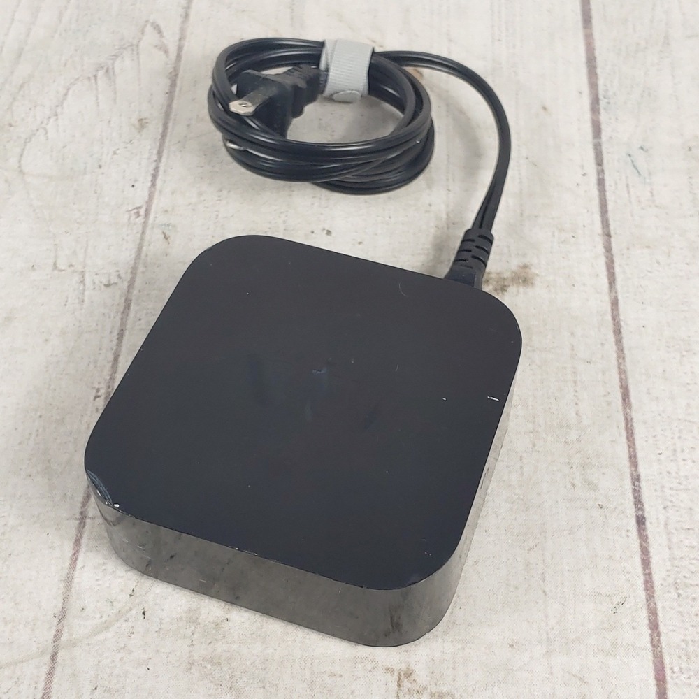 TESTED - Apple TV 4K Model A1842 32GB Media Streamer - Includes Power Cord
